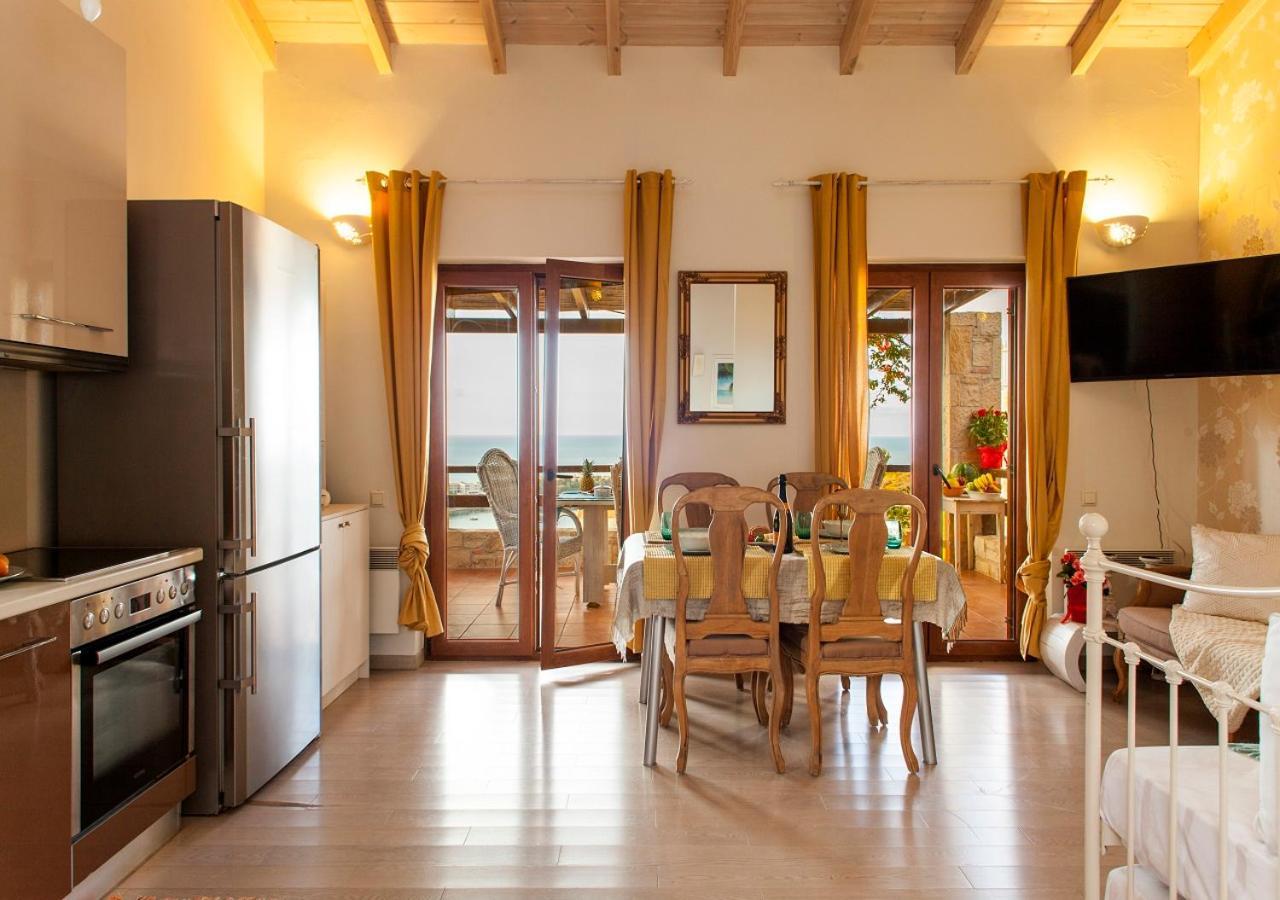 אגיה פלגיה קיתירה Rafaello Luxury Villa מראה חיצוני תמונה
