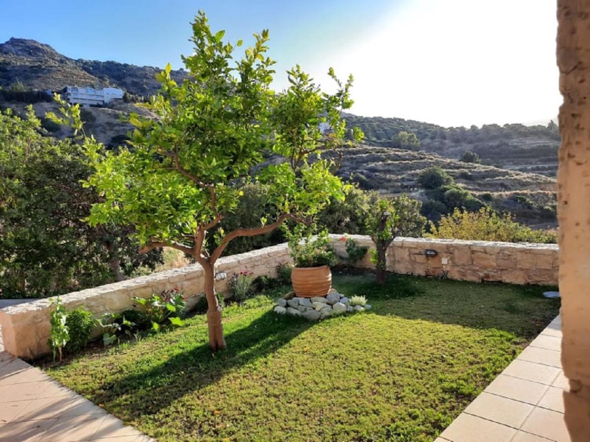 אגיה פלגיה קיתירה Rafaello Luxury Villa מראה חיצוני תמונה