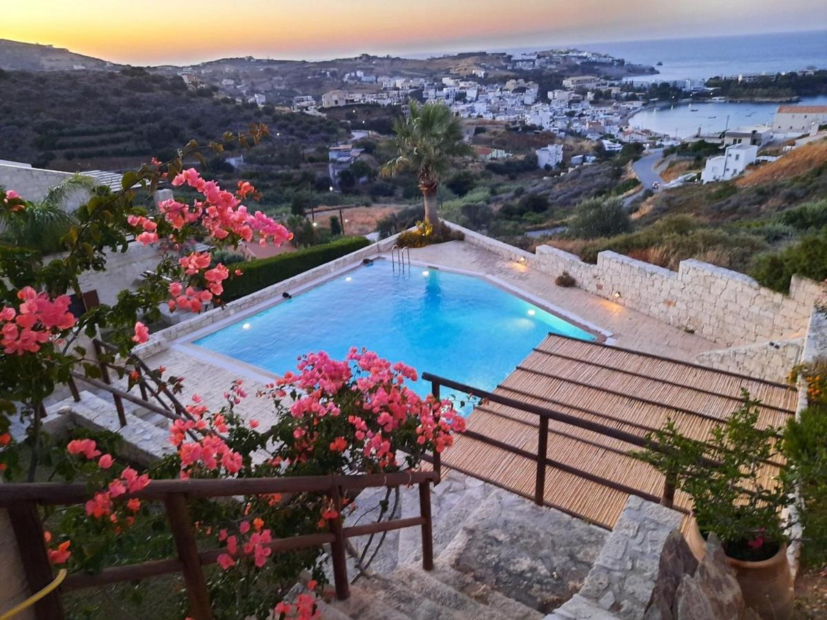 אגיה פלגיה קיתירה Rafaello Luxury Villa מראה חיצוני תמונה